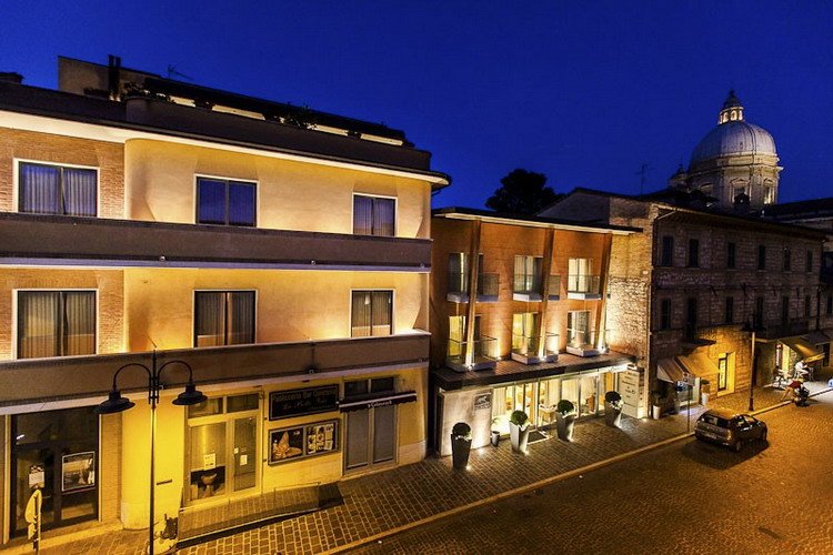 Dal Moro Gallery Hotel