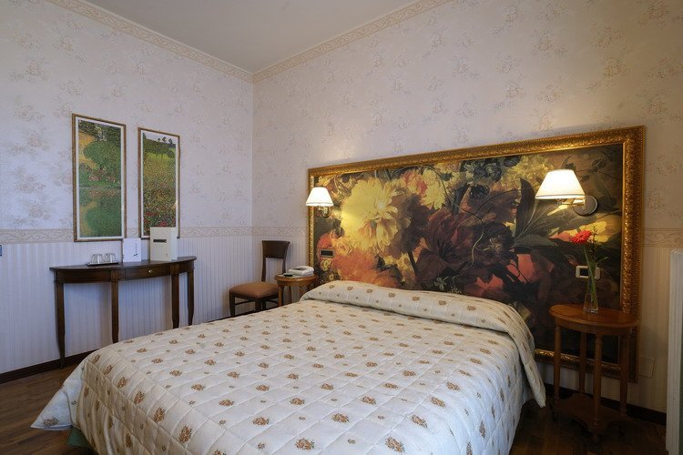 Zunica 1880 Hotel