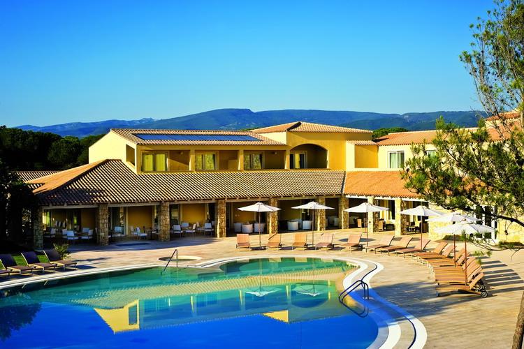 Golf Hotel Is Arenas