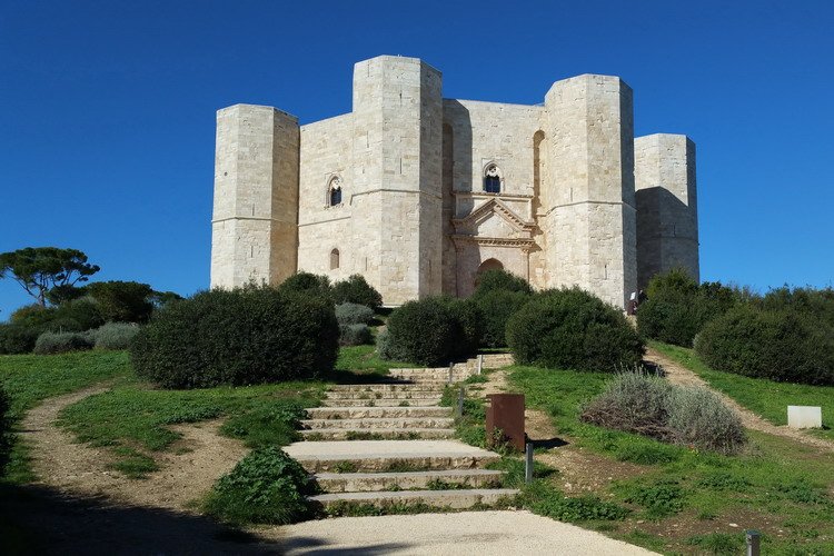 Castel del Monte Puglia